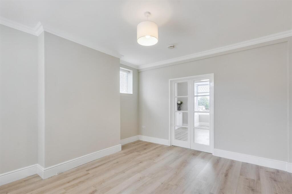 Dining Room_3.jpeg
