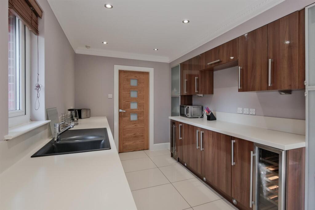 054-141 Mill Road Allanton, ML7 5DD.jpg