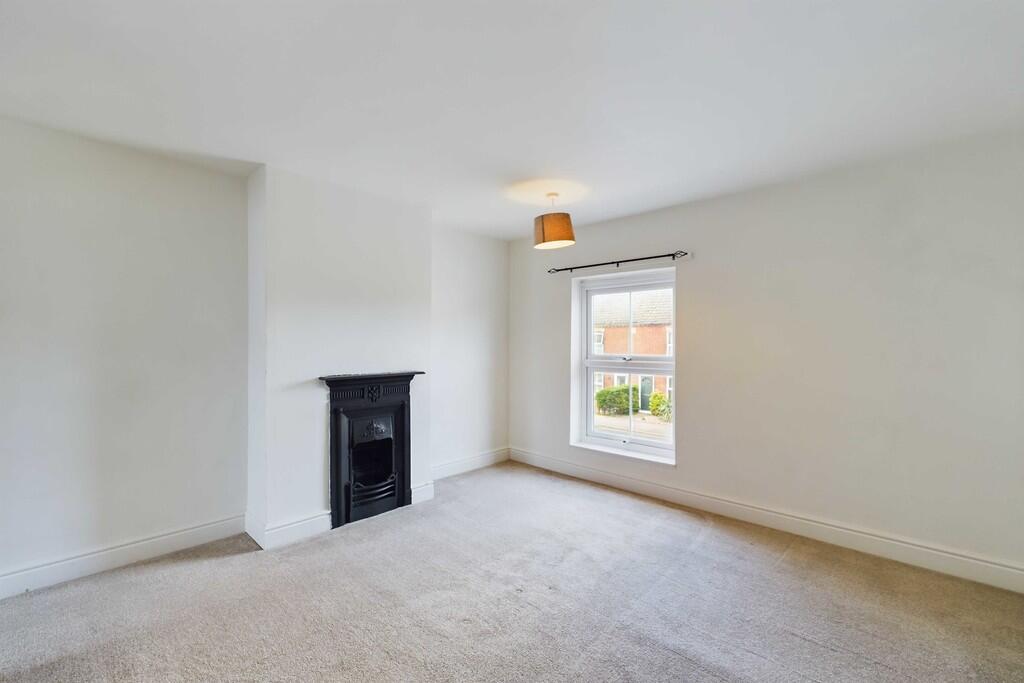 CAM01689G0-PR0403...