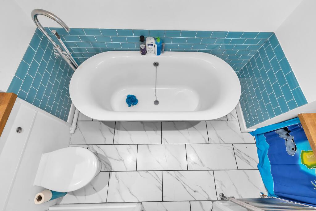 Principal Bedroom Ensuite