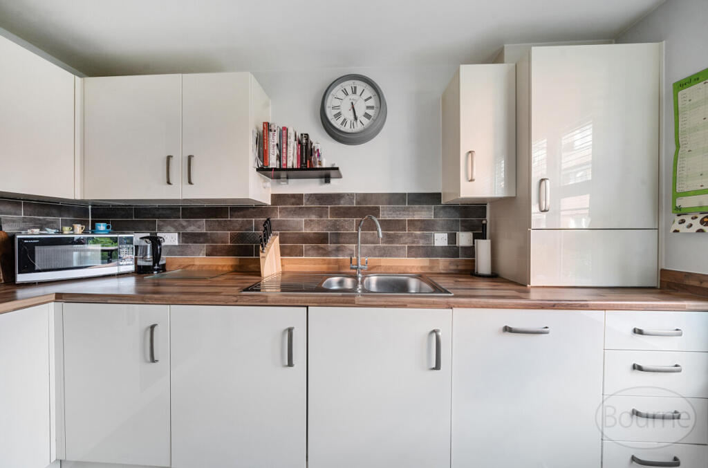 bd29499a-39bb-461...