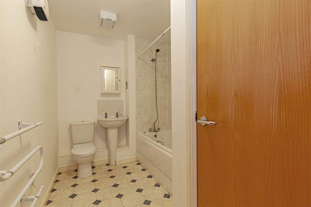 Partly Tiled Bathroom/WC