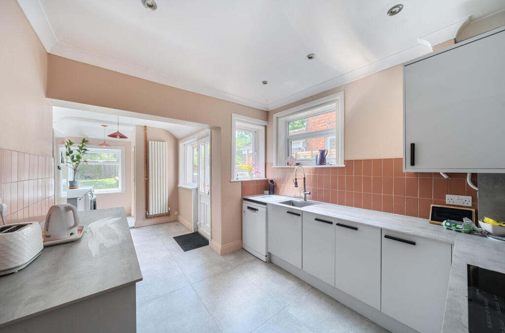 1302511-22-68431a...