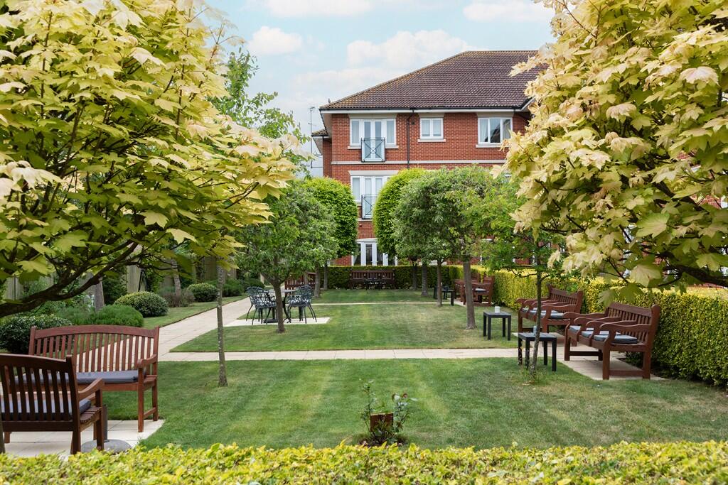 Gressland Court