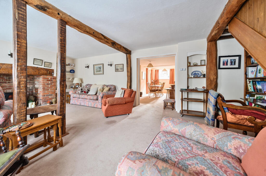 1316272-5-68644fb...