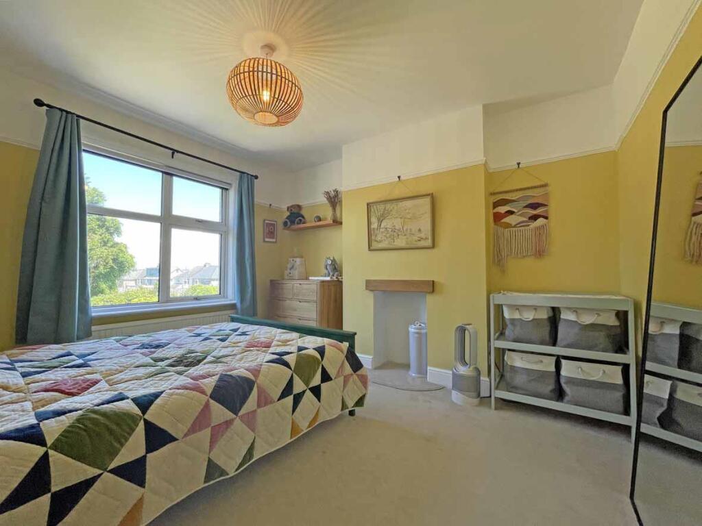 Eggbuckland Road 115 Bed 2.jpg