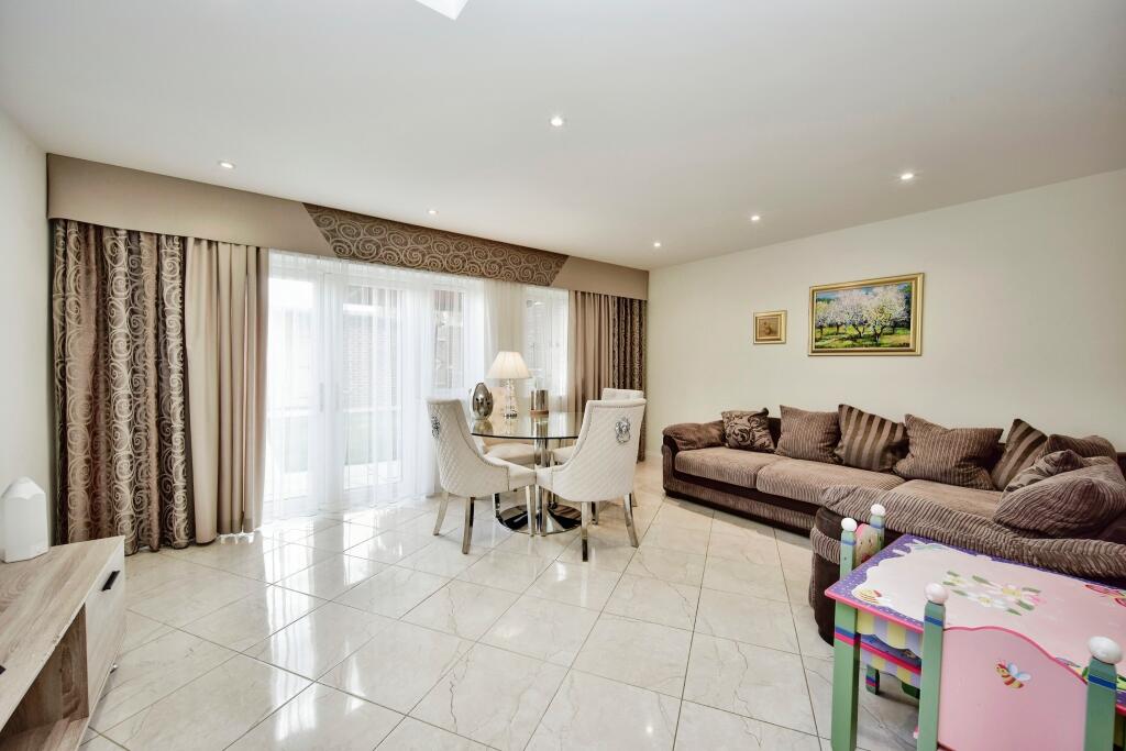 Open Plan Dining View