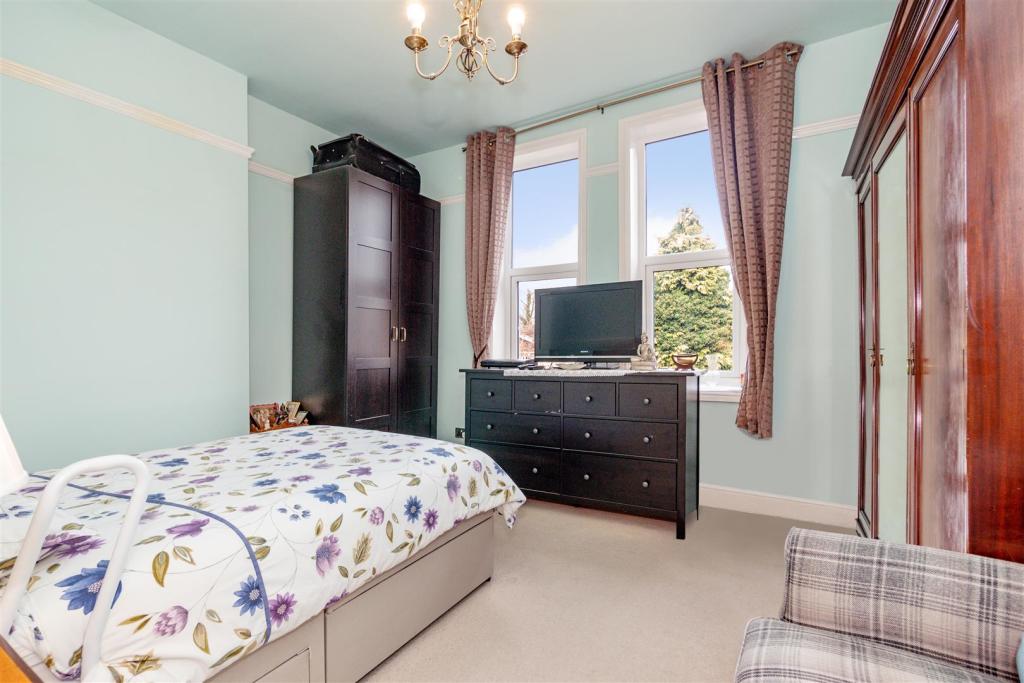 Bedroom 2.jpg
