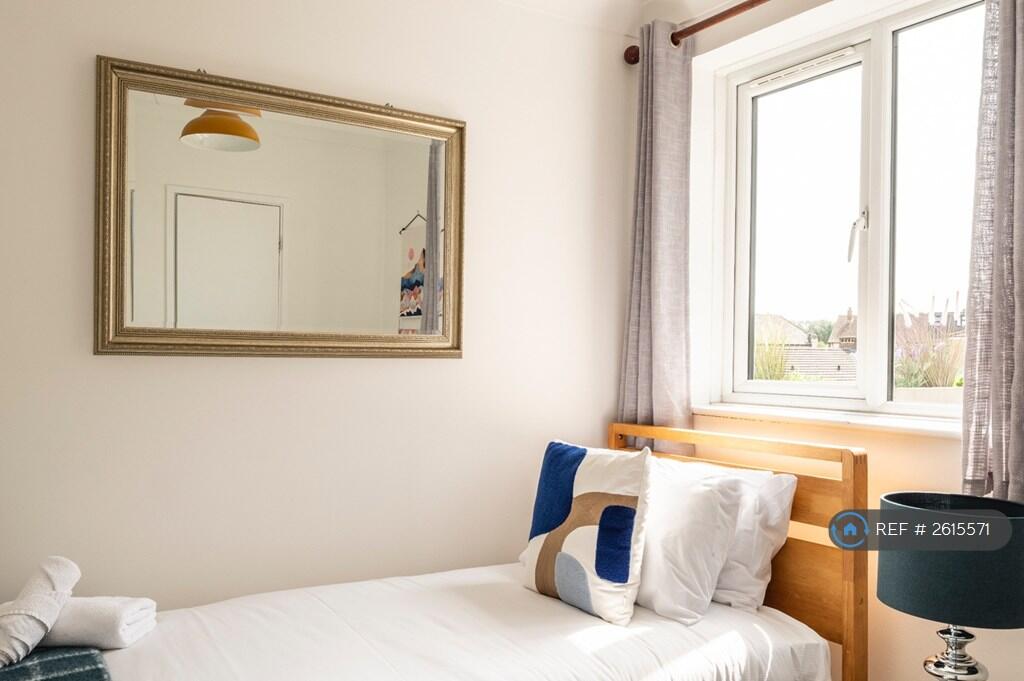 3rd Bedroom Single