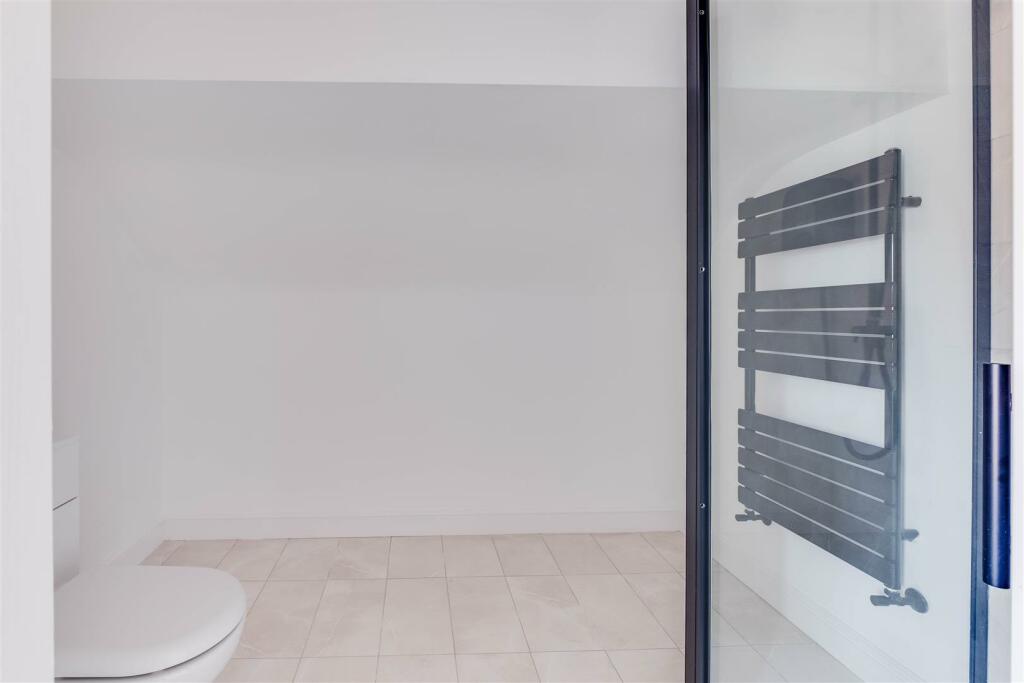 Constables Wallcroft-2-14.jpg