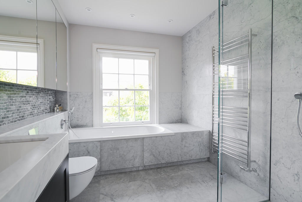 Ensuite bathroom