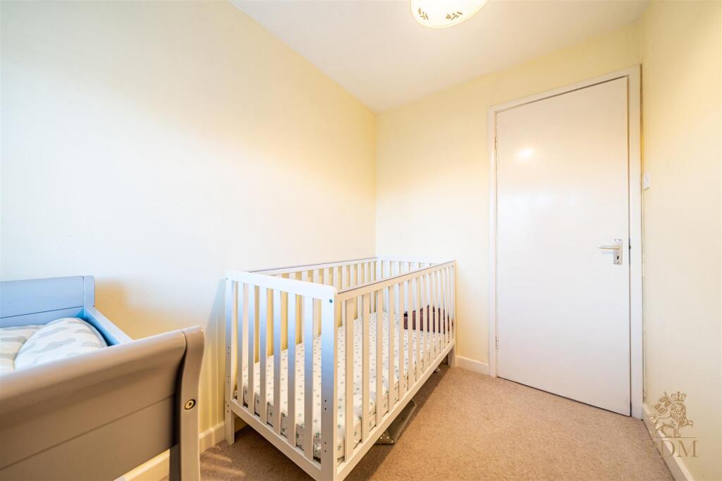 2 Arundel Drive Bramcote NG9 3FX