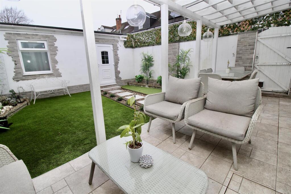 Covered Seating Area/ Outside Kitchen