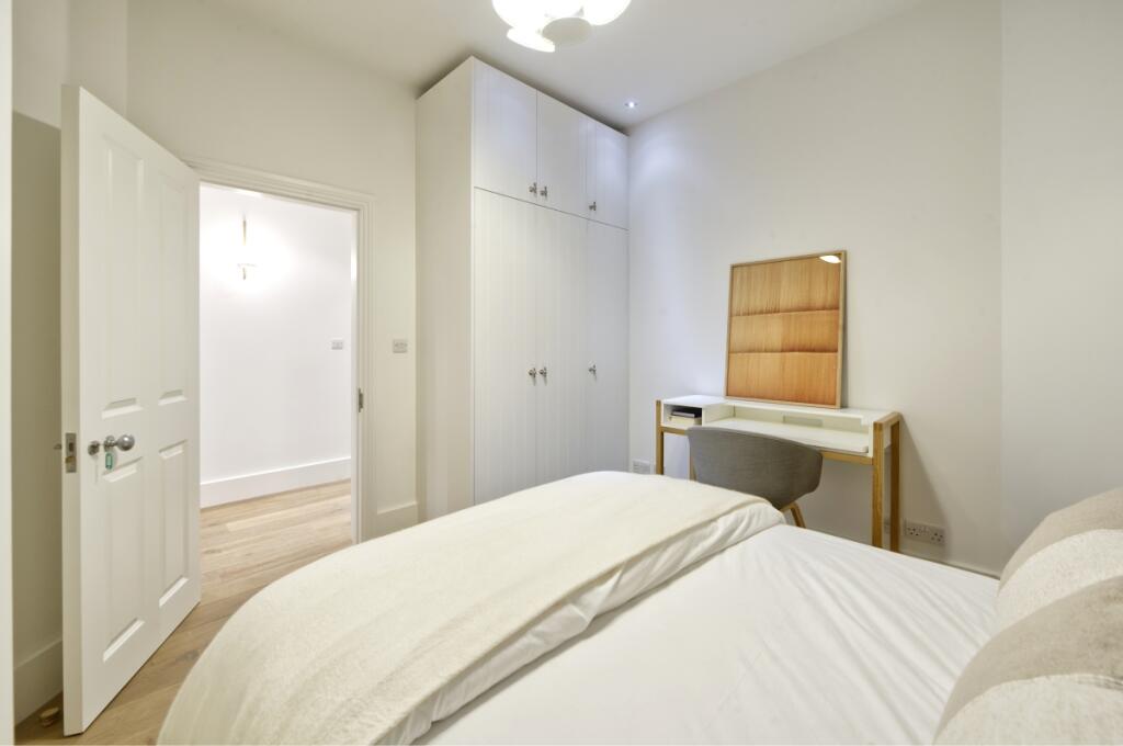 6@27 lennox garde...