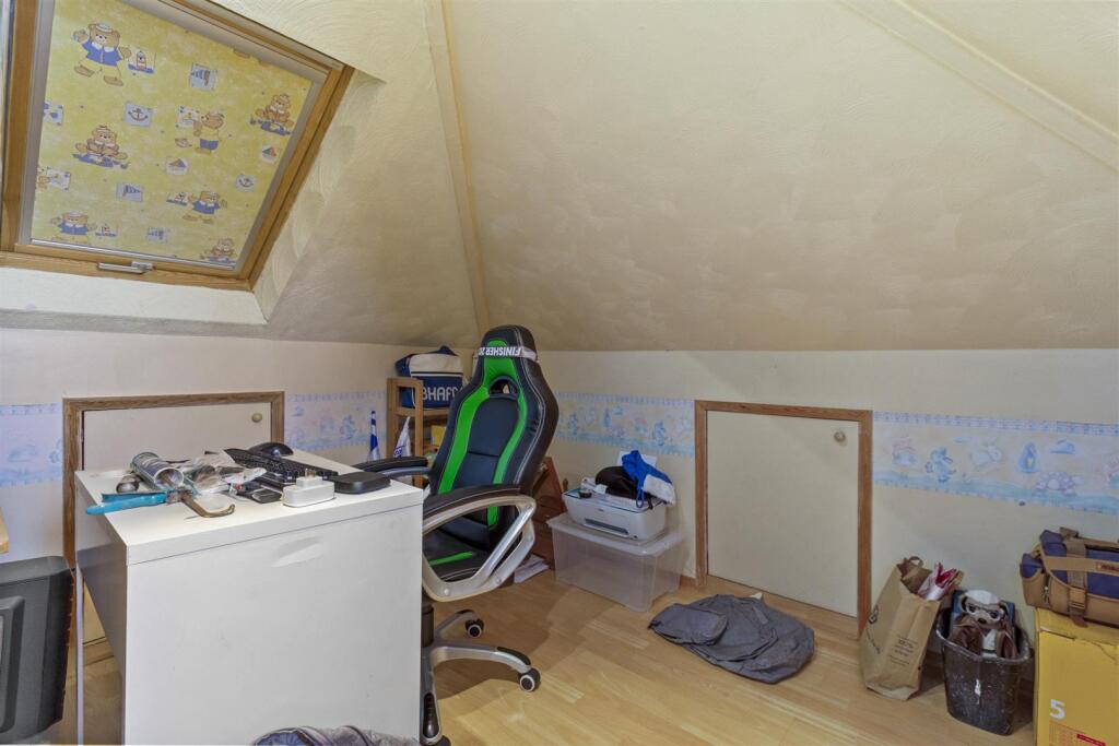 Whylands Crescent, 12_020.JPG