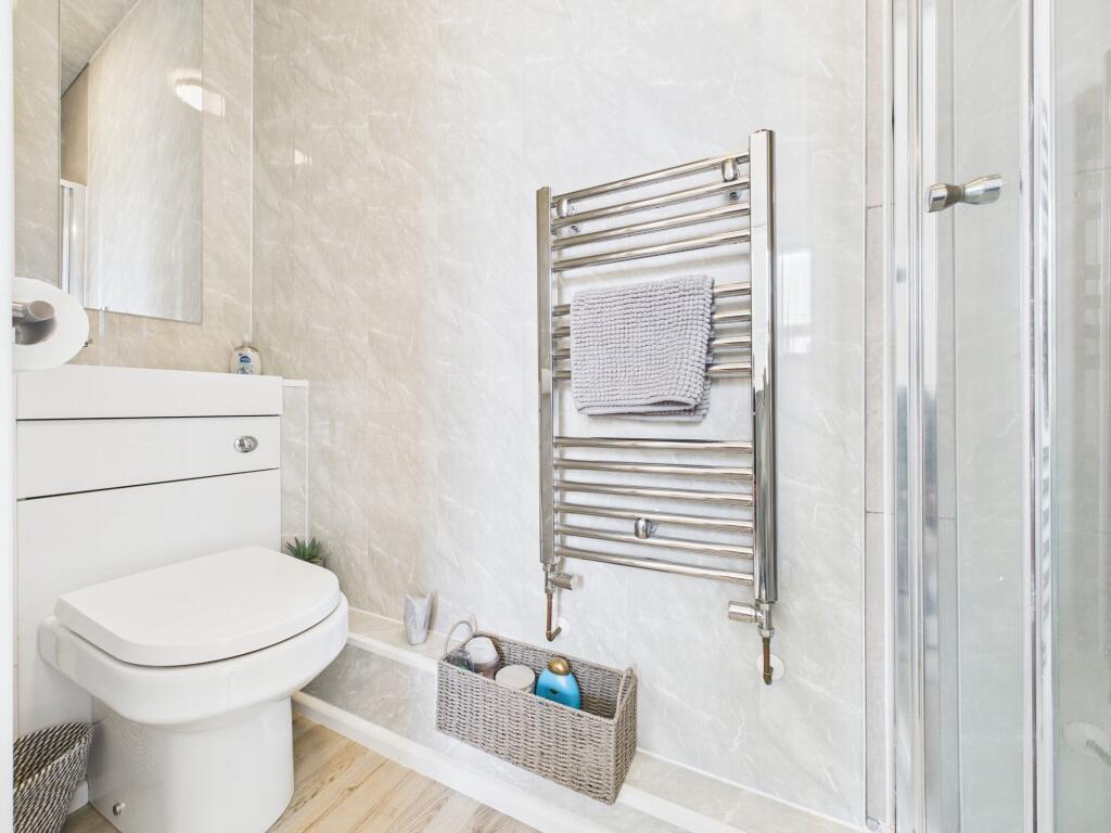 En Suite (Bed 1)
