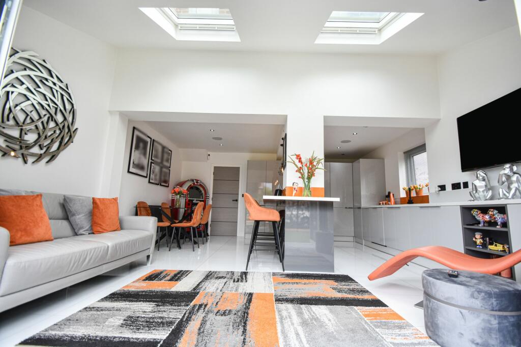Kitchen-Dining-Family Room