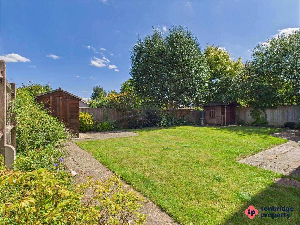 CAM03742G0-PR0023-STILL093