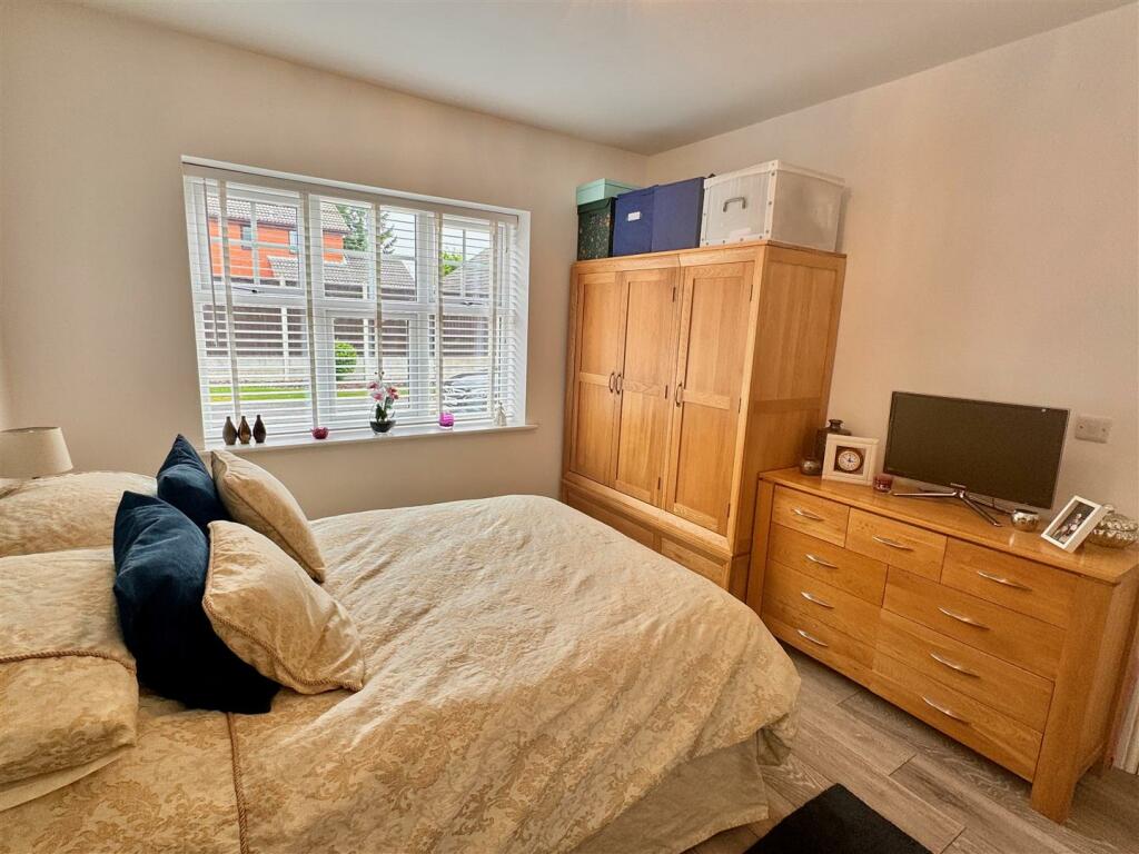 BEDROOM TWO