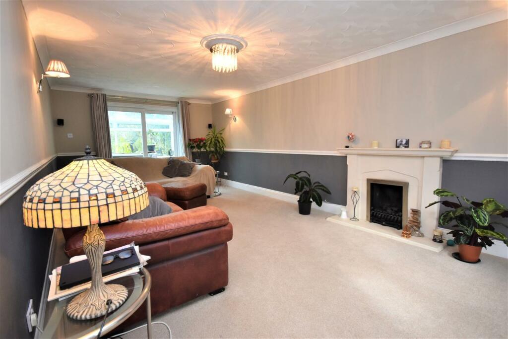 Sitting Room.JPG