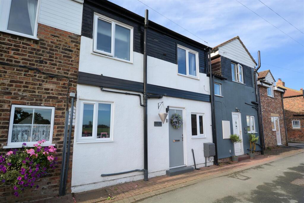 Cliffe Exterior.jpg