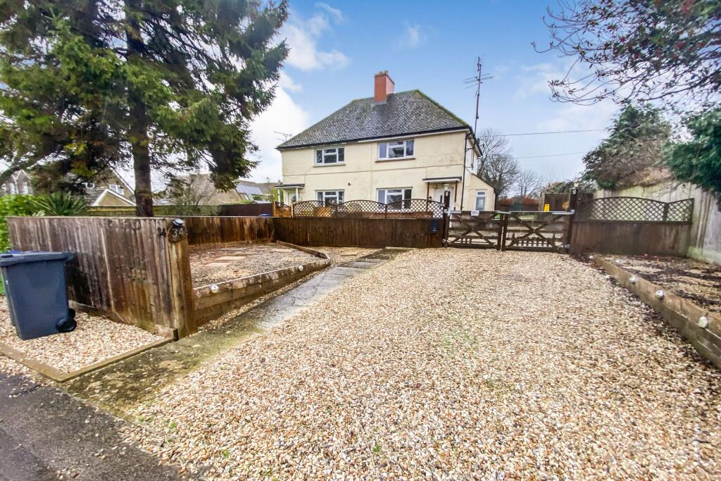 34 Broad Town Road, Broad Town, Swindon SN4 7RB
