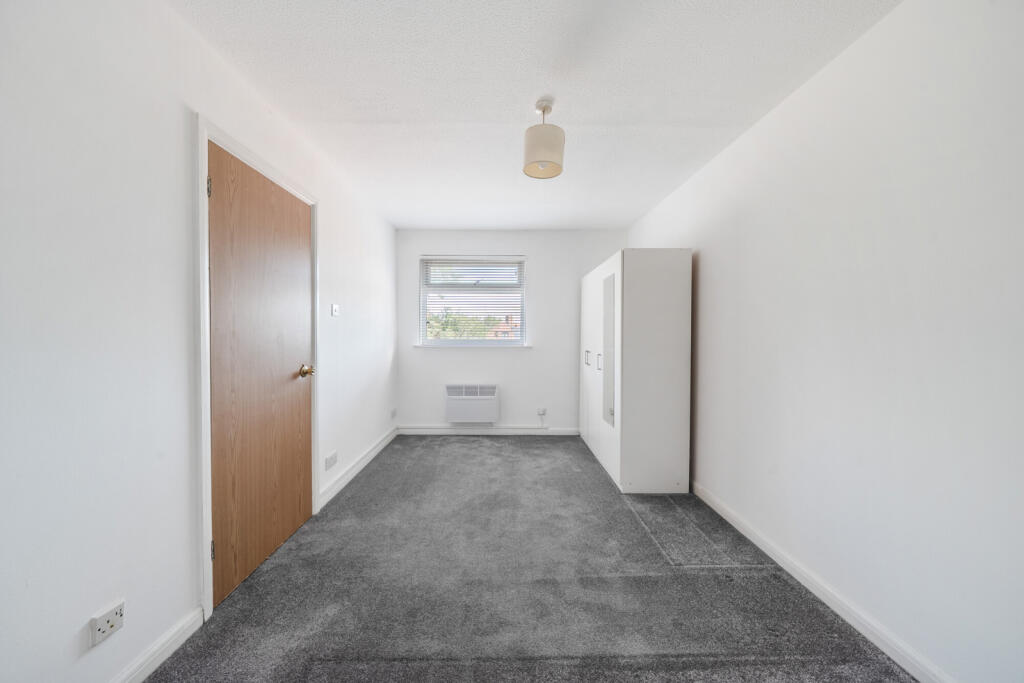 1317904-18-685ec5...