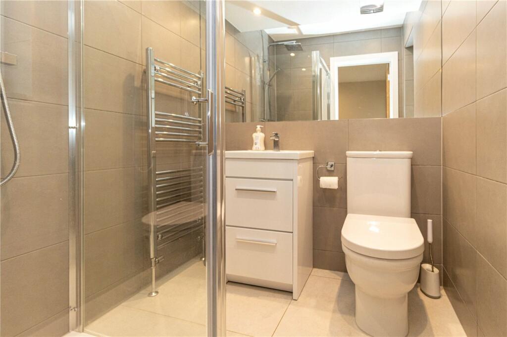 Ensuite