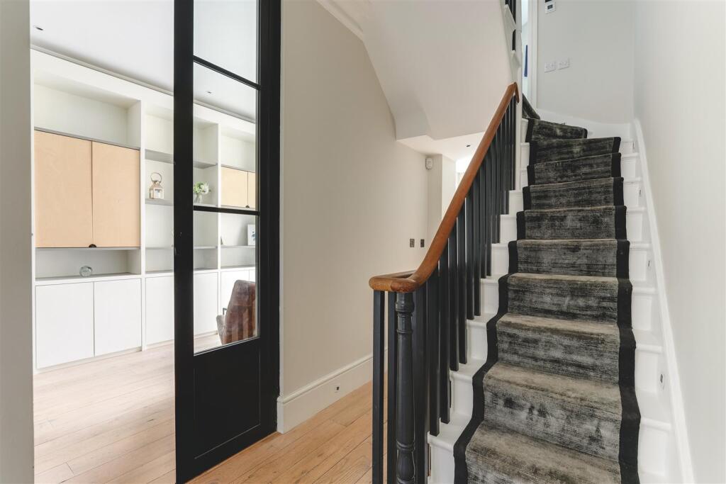 Navarino Road-28.jpg