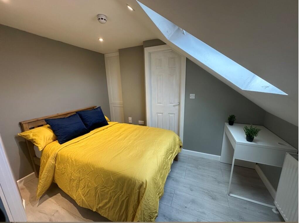 Screenshot 2025-0...