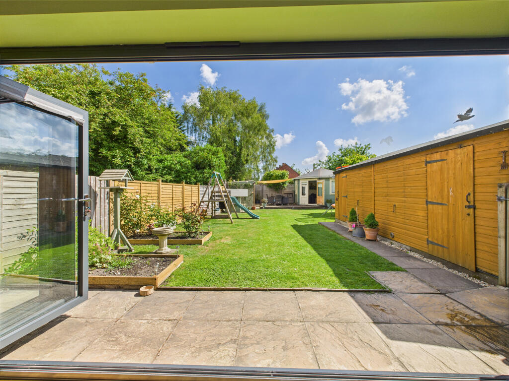 Bi-folds
