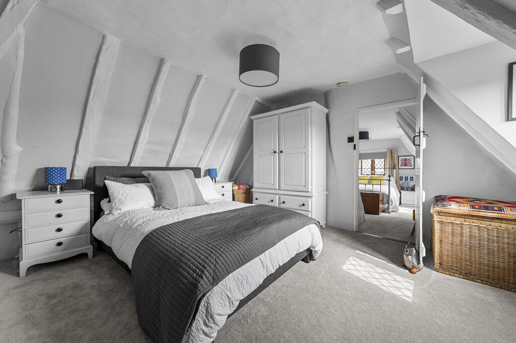 PT-FC(COL)-BucksP...