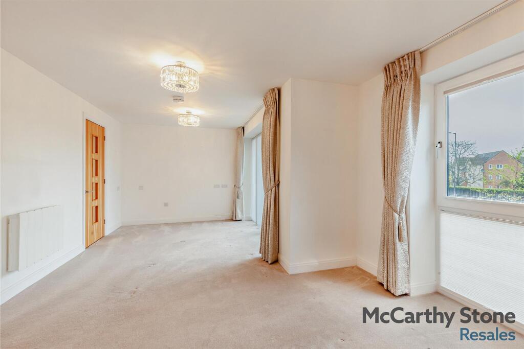 8644720-interior01-800.jpg
