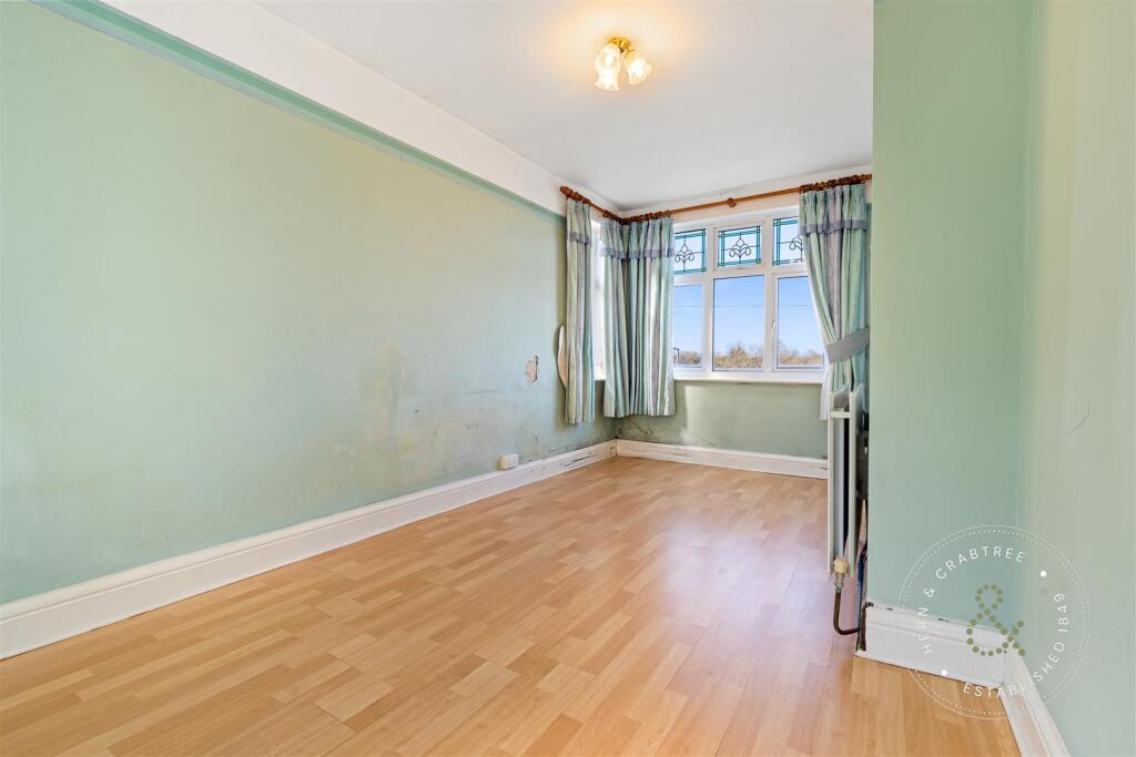 Horse Shoe Dr, Bristol, Hern Crabtree (16).jpg