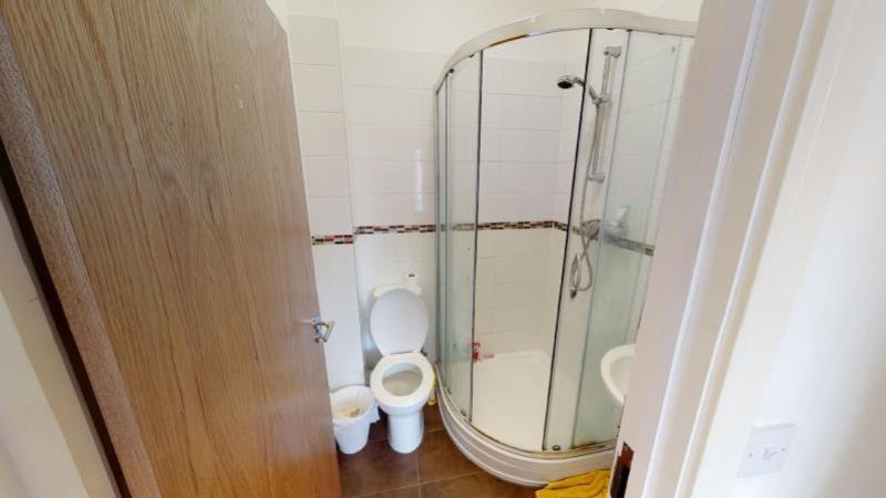 24-Kilbourn-Street-Flat-2-07022020_130732_med