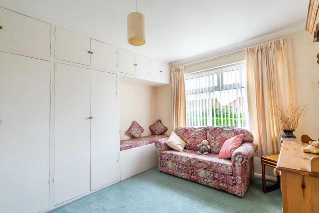 bedale ave (18 of 19).jpg