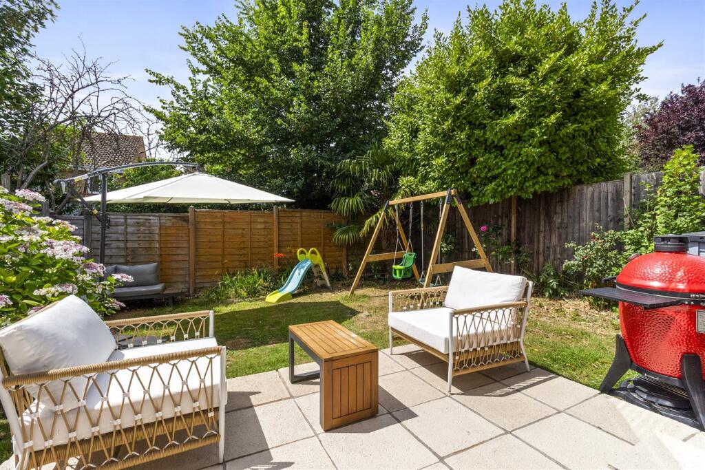 Wellend Road, 29-022.JPG