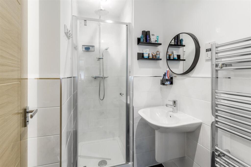 1 Farthington Drive, Nuneaton