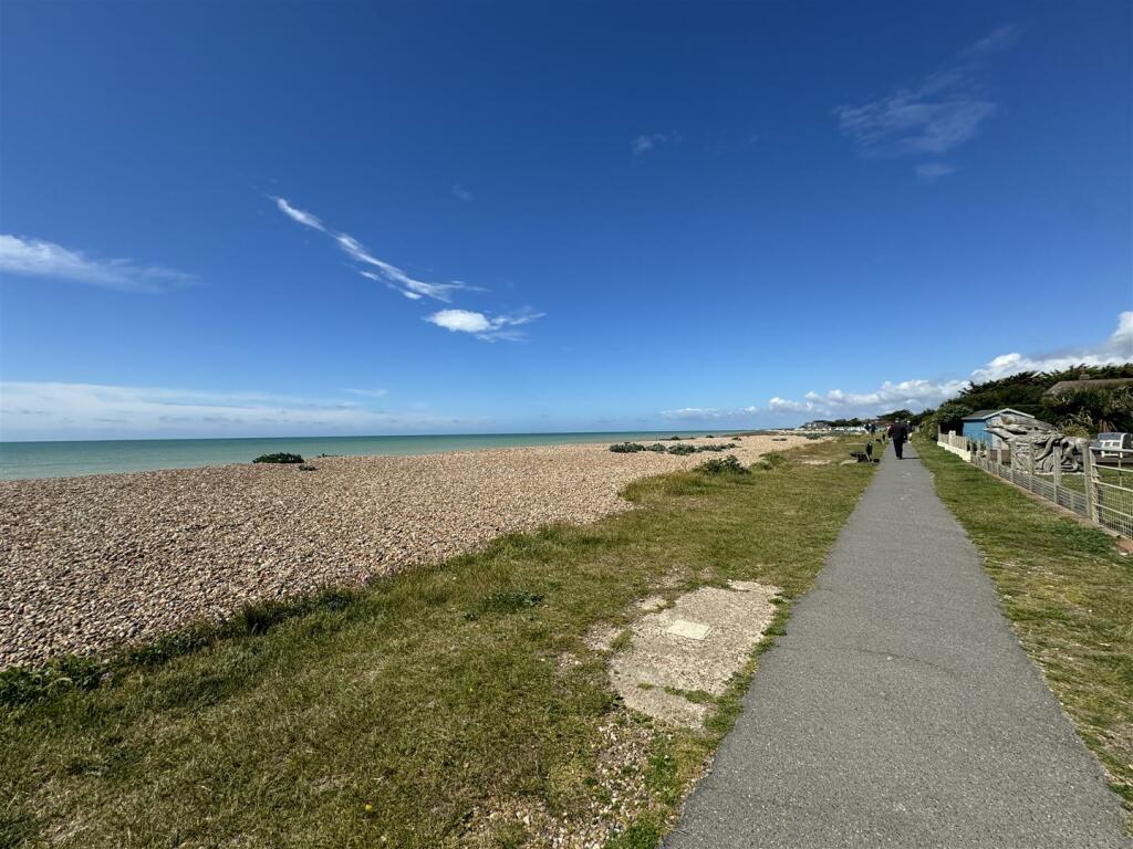 SOUTH FERRING BEACH