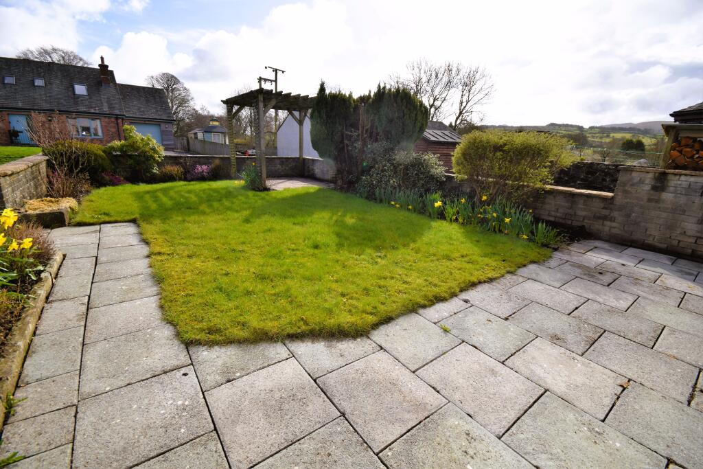Rear Garden Reverse View