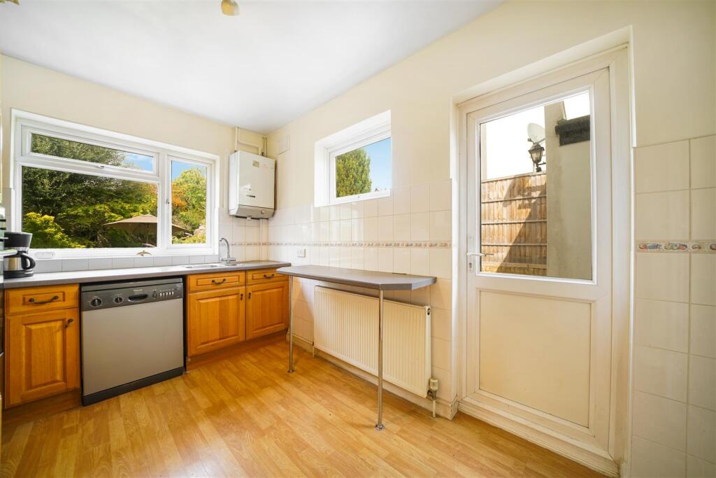 3 Mayfields - nf1VChDTtoC4vaE3kMjJ.jpg