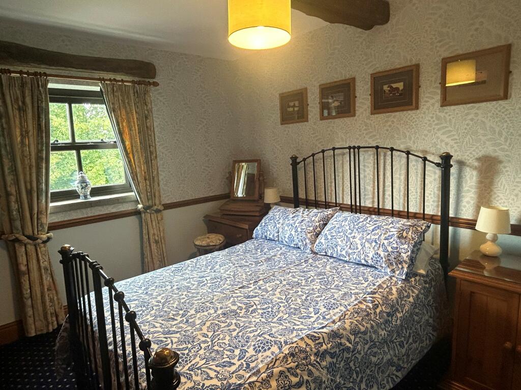 Bedroom T202408130939.jpg