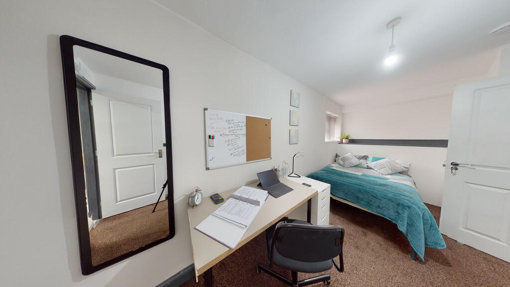 11-189-BEDROOM-4-...