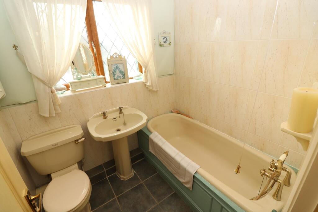 Bathroom / WC