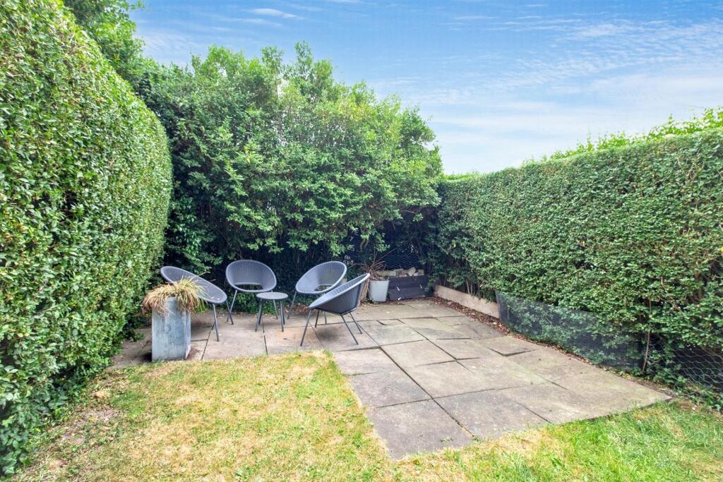 58, Thorneywood Mount Thorneywood, Nottingham, NG3