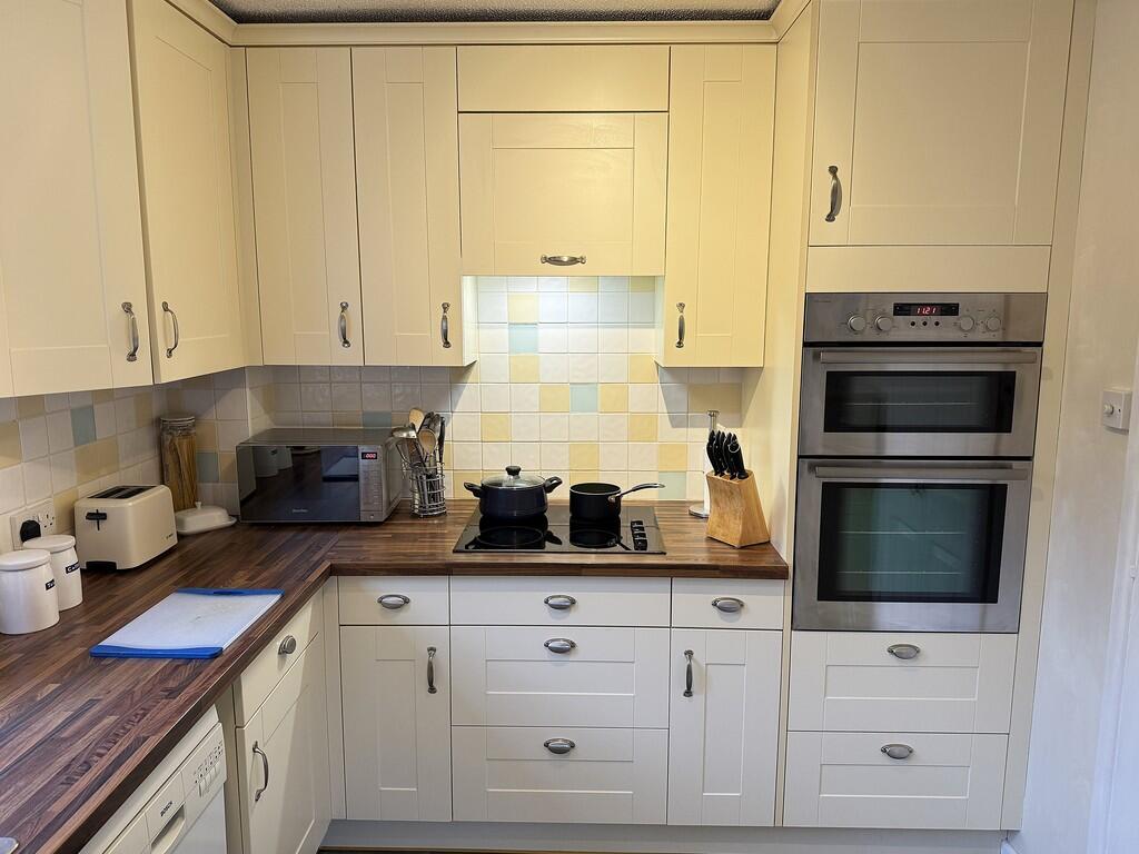 KITCHEN 3