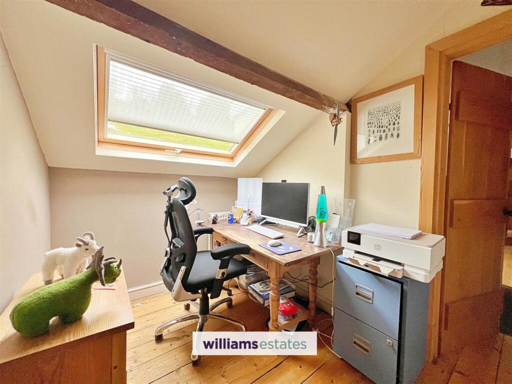 Office/Dressing Room