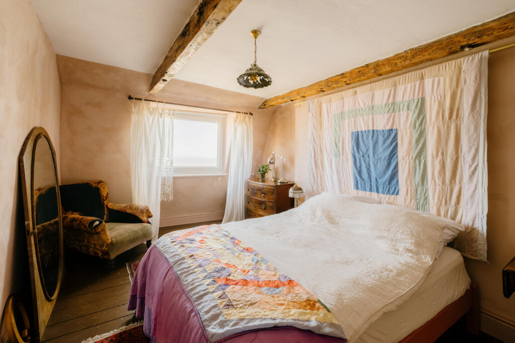 Croft-StLeonards-CottageInTheSky-Interior-31