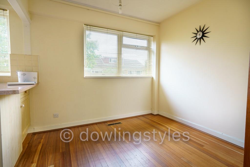 Dining room.