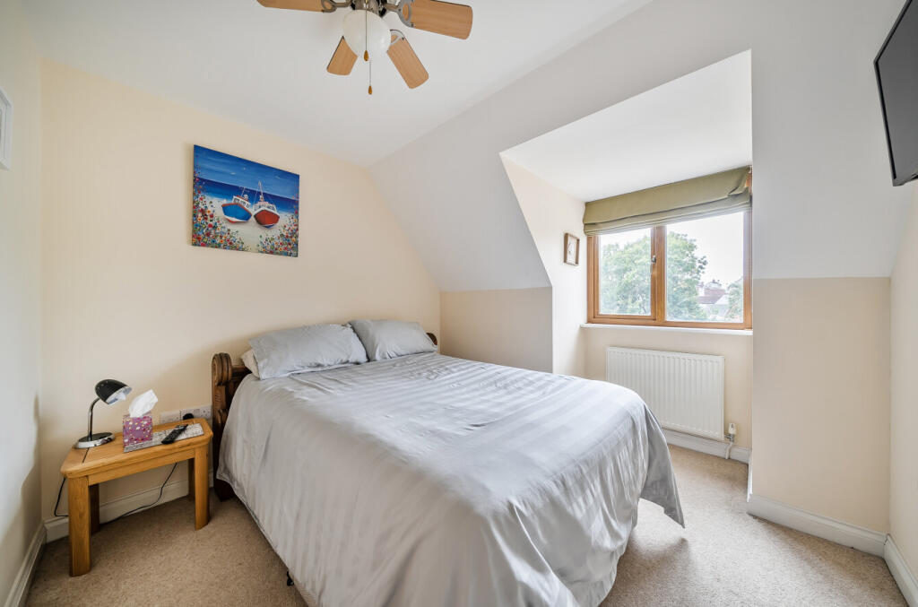 1342761-4-68adde3...